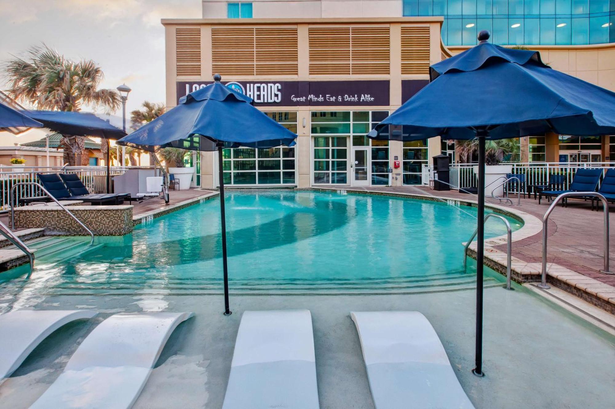 Hilton Garden Inn Virginia Beach Oceanfront Exterior photo